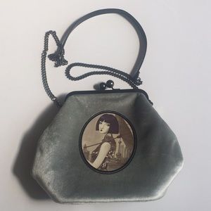 Coin Qian Purse NWOT